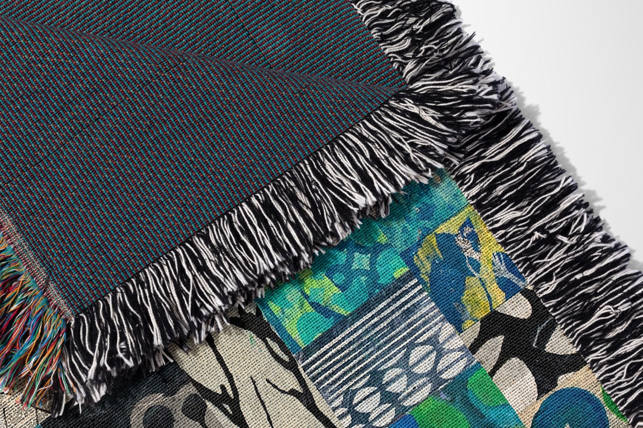 Rocky Coast Home Decor Woven Blanket